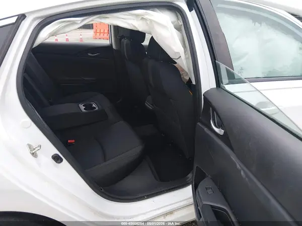 19XFC1F32KE006840 2019 HONDA CIVIC - Image 8