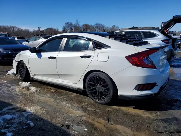 19XFC1F32KE011603 2019 HONDA CIVIC - Image 2