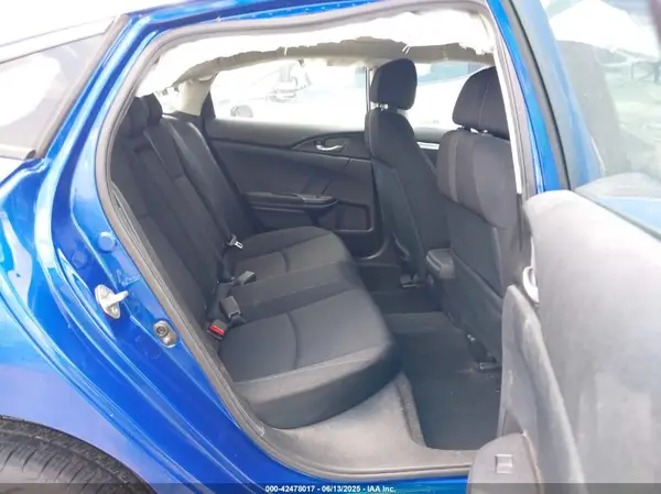 19XFC1F32KE015215 2019 HONDA CIVIC - Image 8