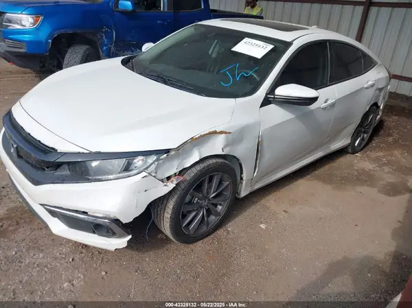19XFC1F32KE015439 2019 HONDA CIVIC - Image 2