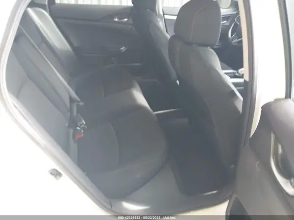 19XFC1F32KE015439 2019 HONDA CIVIC - Image 8
