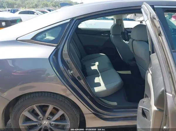 19XFC1F32KE203054 2019 HONDA CIVIC - Image 8