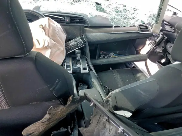 19XFC1F32KE203524 2019 HONDA CIVIC - Image 8