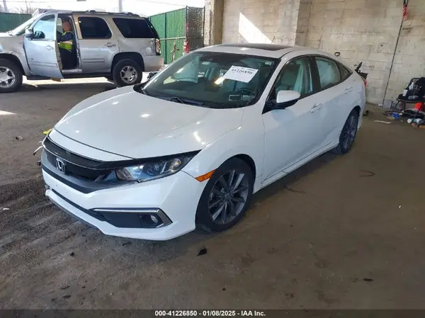 19XFC1F32KE204902 2019 HONDA CIVIC - Image 2
