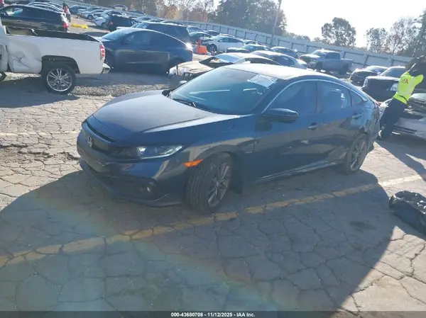 19XFC1F32KE208903 2019 HONDA CIVIC - Image 2