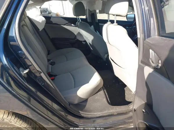 19XFC1F32KE208903 2019 HONDA CIVIC - Image 8