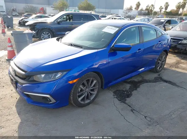 19XFC1F32KE212661 2019 HONDA CIVIC - Image 2