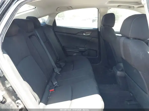 19XFC1F32LE000263 2020 HONDA CIVIC - Image 8