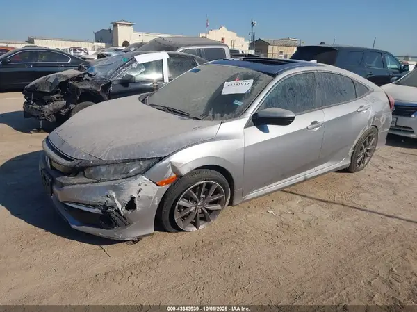 19XFC1F32LE022764 2020 HONDA CIVIC - Image 2