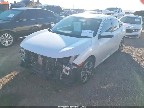 19XFC1F33GE000584 2016 HONDA CIVIC - Image 2