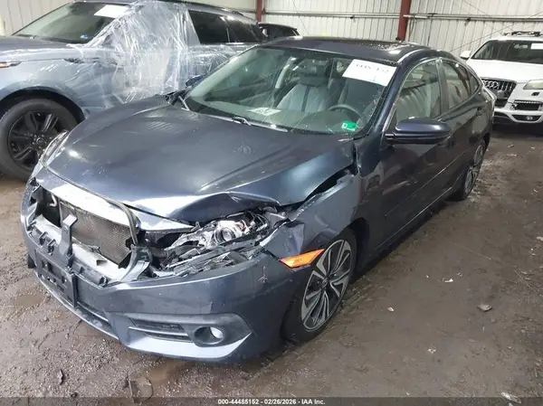 19XFC1F33GE001721 2016 HONDA CIVIC - Image 2