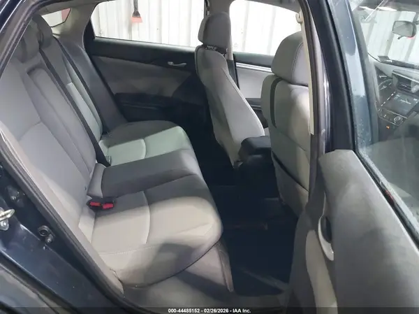 19XFC1F33GE001721 2016 HONDA CIVIC - Image 8