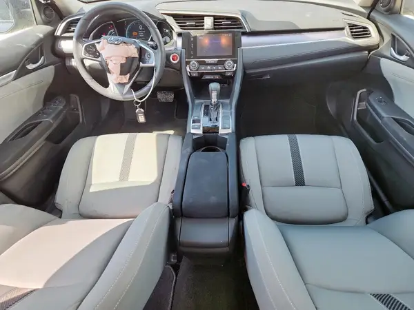19XFC1F33GE010208 2016 HONDA CIVIC - Image 8