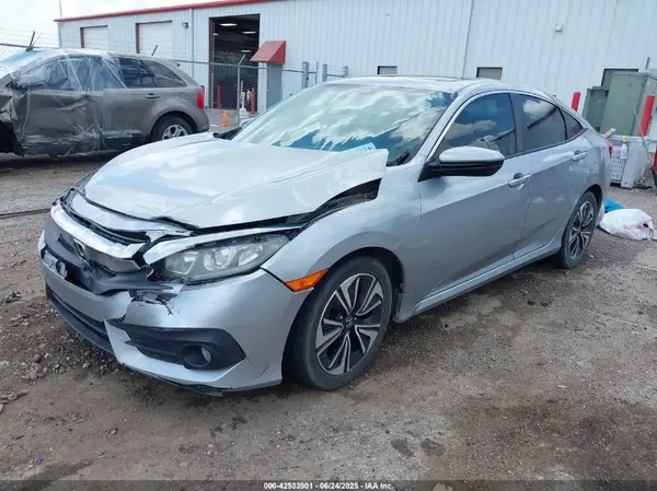 19XFC1F33GE011858 2016 HONDA CIVIC - Image 2