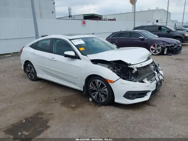 19XFC1F33GE013982 2016 HONDA CIVIC - Image 1