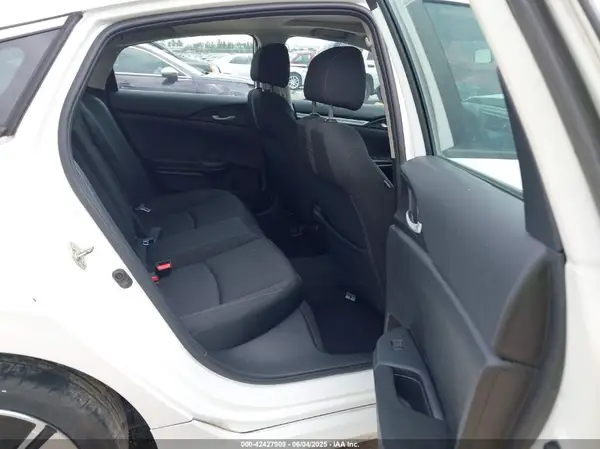 19XFC1F33GE013982 2016 HONDA CIVIC - Image 8