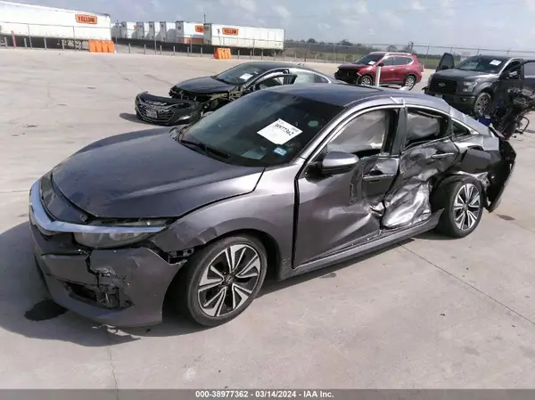 19XFC1F33GE013996 2016 HONDA CIVIC - Image 2