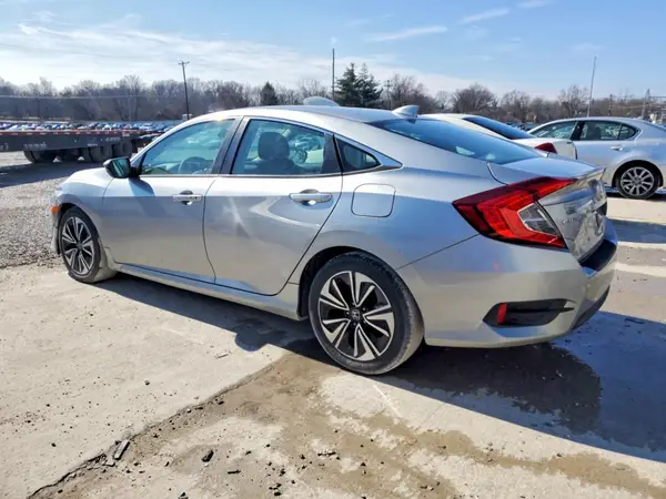19XFC1F33GE015845 2016 HONDA CIVIC - Image 2