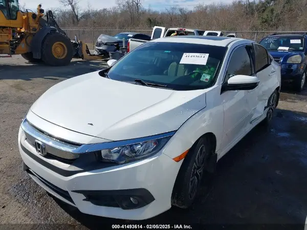 19XFC1F33GE031401 2016 HONDA CIVIC - Image 2