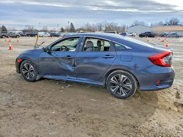 19XFC1F33GE037232 2016 HONDA CIVIC - Image 2