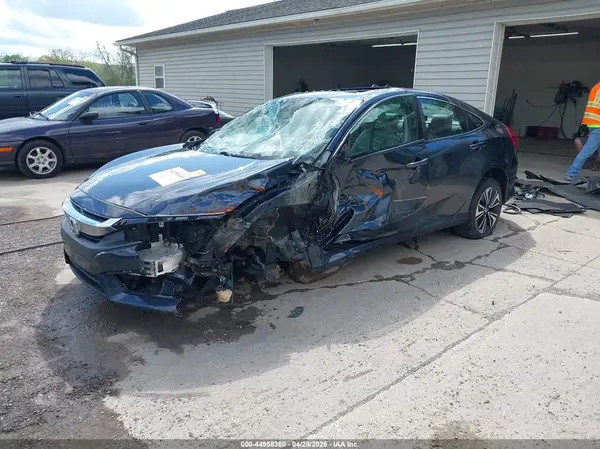19XFC1F33GE037859 2016 HONDA CIVIC - Image 2
