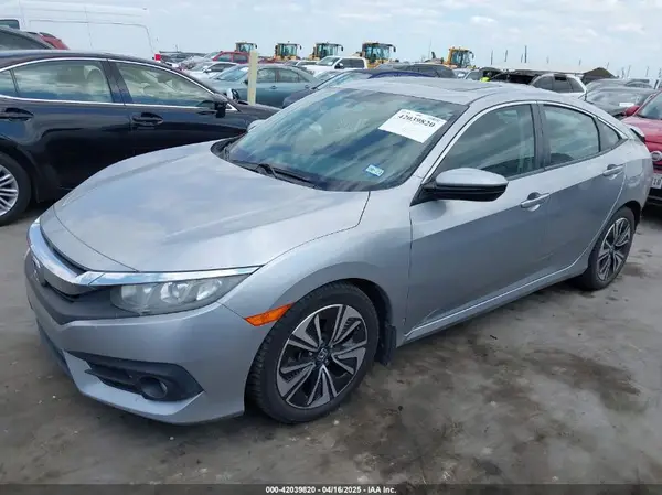 19XFC1F33GE039045 2016 HONDA CIVIC - Image 2