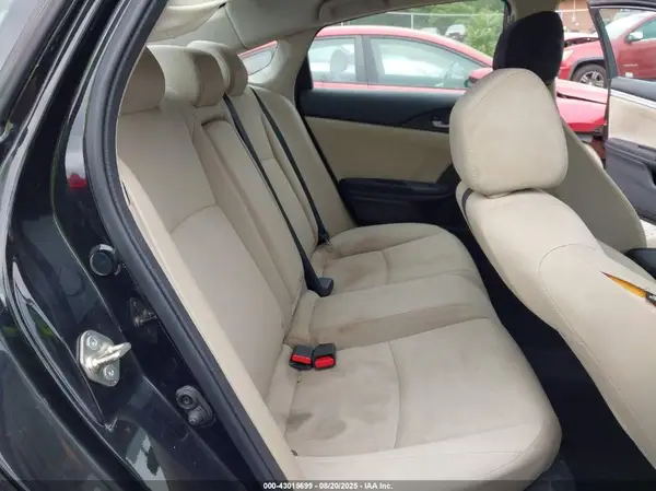 19XFC1F33GE214068 2016 HONDA CIVIC - Image 8