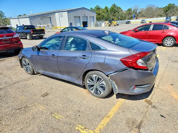19XFC1F33HE002059 2017 HONDA CIVIC - Image 2