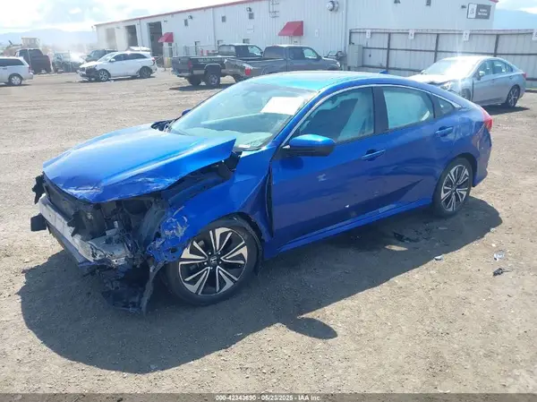19XFC1F33HE002479 2017 HONDA CIVIC - Image 2