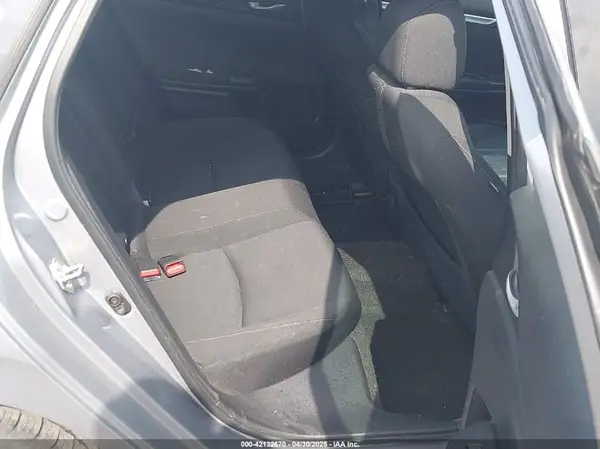 19XFC1F33HE008623 2017 HONDA CIVIC - Image 8