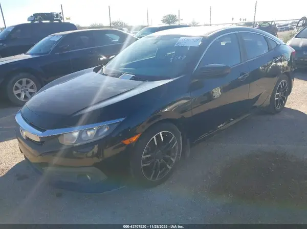 19XFC1F33HE011991 2017 HONDA CIVIC - Image 2