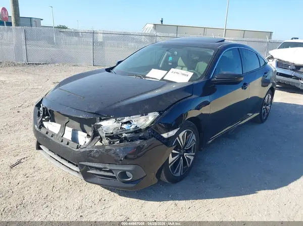 19XFC1F33HE024501 2017 HONDA CIVIC - Image 2