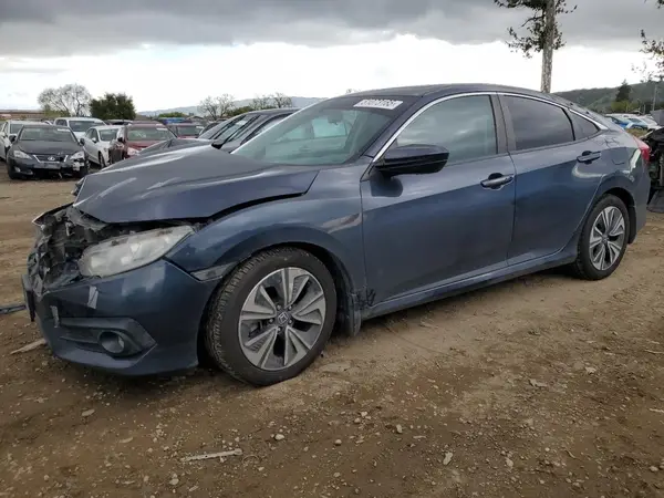 19XFC1F33HE200351 2017 HONDA CIVIC - Image 1