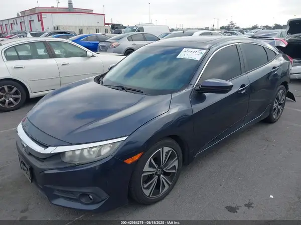 19XFC1F33HE207381 2017 HONDA CIVIC - Image 2