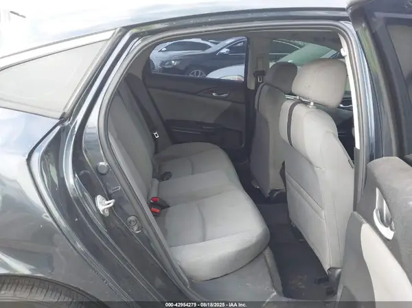 19XFC1F33HE207381 2017 HONDA CIVIC - Image 8