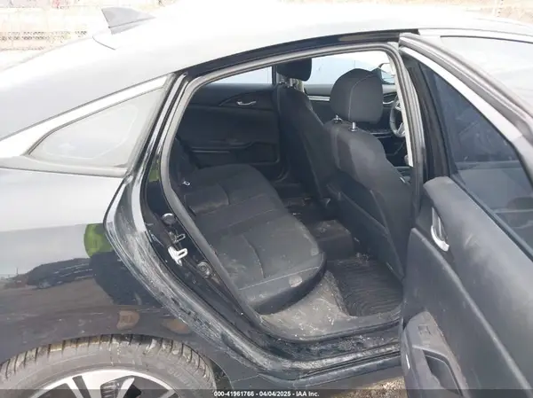 19XFC1F33HE207929 2017 HONDA CIVIC - Image 8