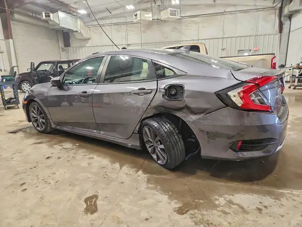 19XFC1F33KE002702 2019 HONDA CIVIC - Image 2