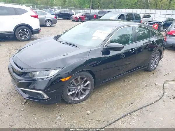 19XFC1F33KE019354 2019 HONDA CIVIC - Image 2