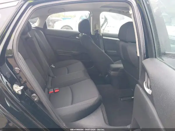 19XFC1F33KE019354 2019 HONDA CIVIC - Image 8