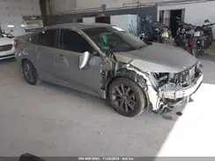 19XFC1F33KE208764 2019 HONDA CIVIC