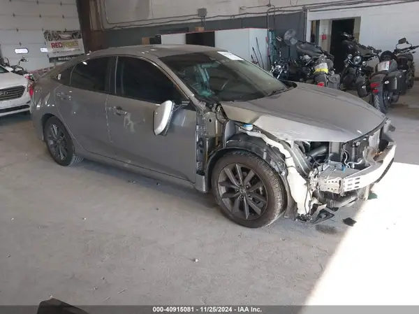 19XFC1F33KE208764 2019 HONDA CIVIC - Image 1