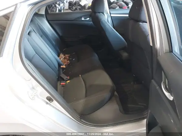 19XFC1F33KE208764 2019 HONDA CIVIC - Image 8