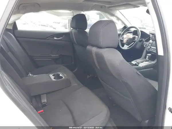 19XFC1F33KE208988 2019 HONDA CIVIC - Image 8