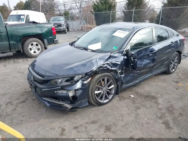 19XFC1F33LE009506 2020 HONDA CIVIC - Image 2
