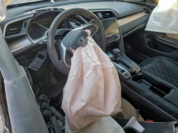 19XFC1F34GE013697 2016 HONDA CIVIC - Image 8