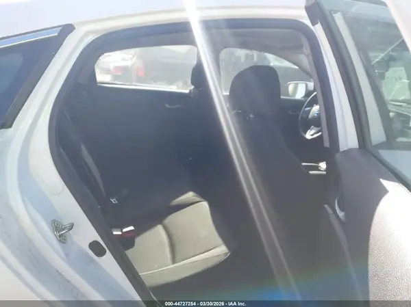 19XFC1F34GE037949 2016 HONDA CIVIC - Image 8