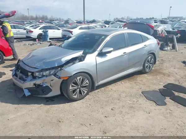 19XFC1F34GE040155 2016 HONDA CIVIC - Image 2