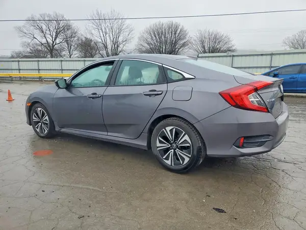 19XFC1F34HE000725 2017 HONDA CIVIC - Image 2
