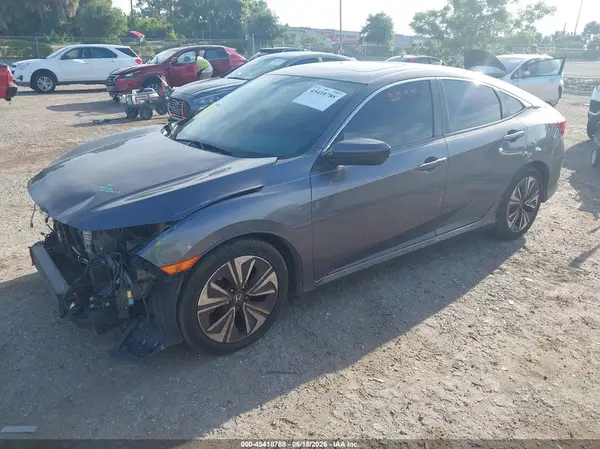 19XFC1F34HE002555 2017 HONDA CIVIC - Image 2