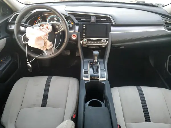 19XFC1F34HE009215 2017 HONDA CIVIC - Image 8